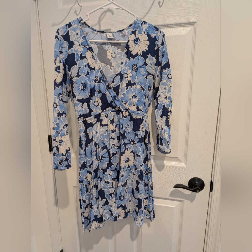Blue and white old navy dress